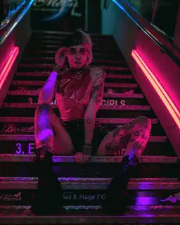 Neon-Portrait